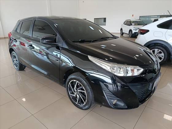TOYOTA YARIS 1.3 16V FLEX XL PLUS TECH MULTIDRIVE